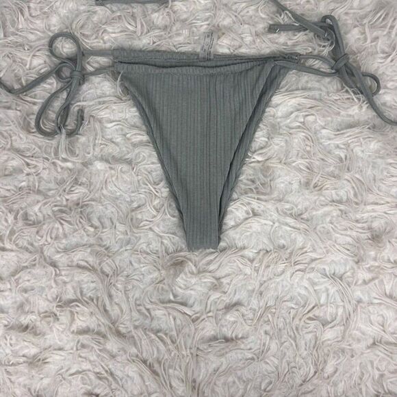 Set Of Two Womens Retro 2 Piece Swim Bikini & Cheeky Swim Bottoms size medium - Picture 5 of 8